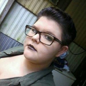 Meet your Posher, Haylee