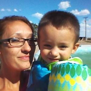 Meet your Posher, Crystal