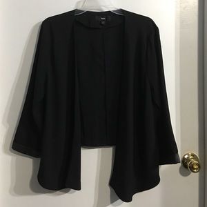 Jacket with 3/4 sleeves