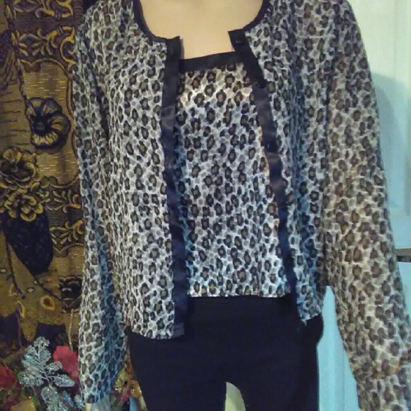 Kathryn Camisole top and jacket - Picture 2 of 4