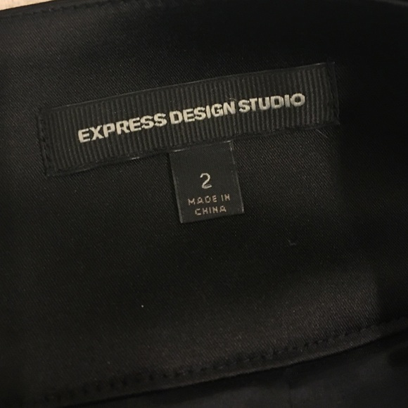 Express Black Skirt - Picture 2 of 3