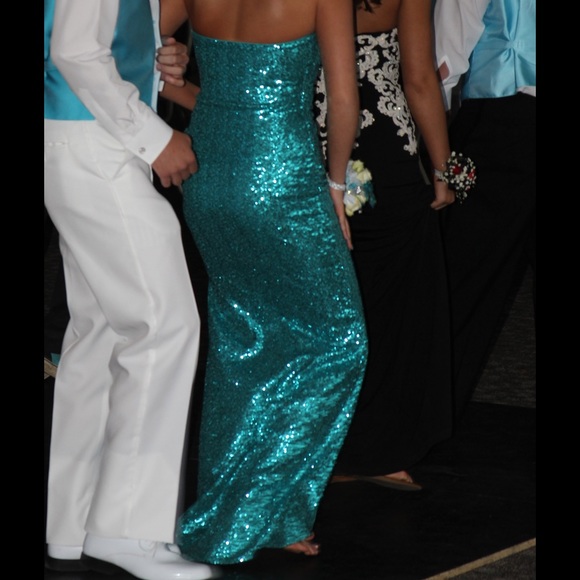 Turquoise Prom/Formal Dress - Picture 3 of 4