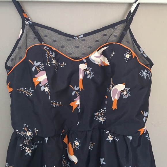 Silk bird patterned dress - Picture 2 of 3