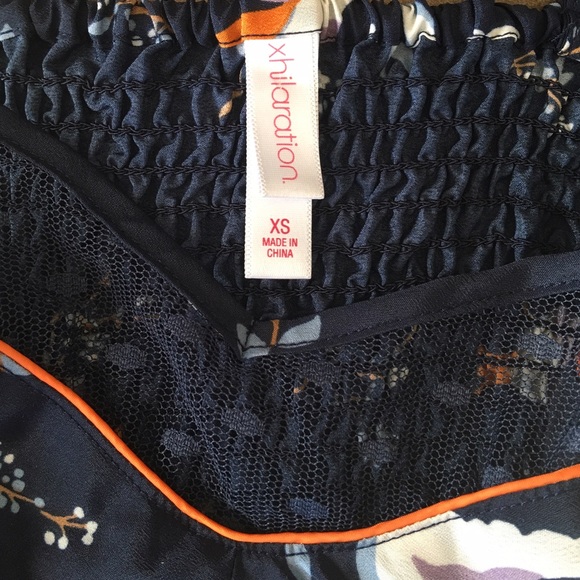 Silk bird patterned dress - Picture 3 of 3