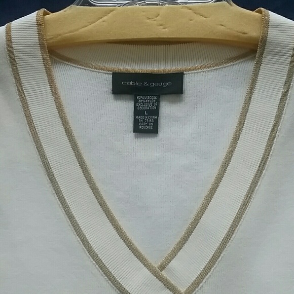 CABLE & GAUGE : VISCOSE V-NECK SWEATER - Picture 4 of 4