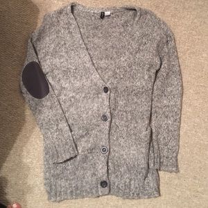 H&M grey cozy sweater cardigan sz 10