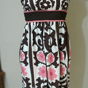 Short juniors dress.