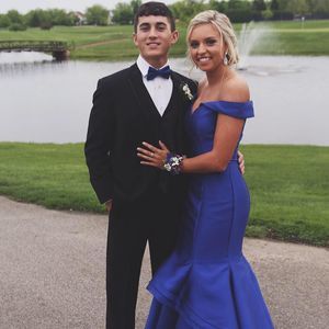 Meet your Posher, Julia