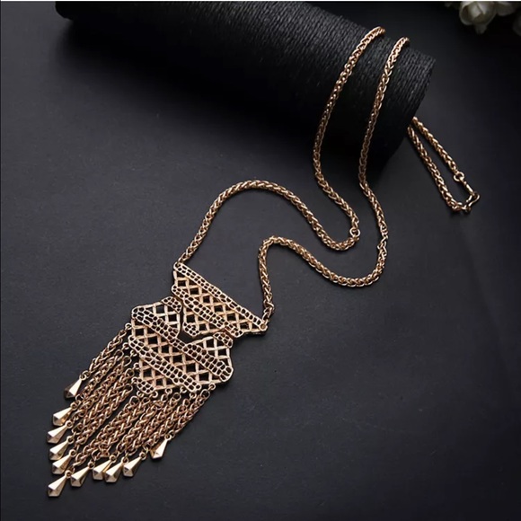 Jewelry - 🆕 Boho Golden Lace Long Statement Necklace