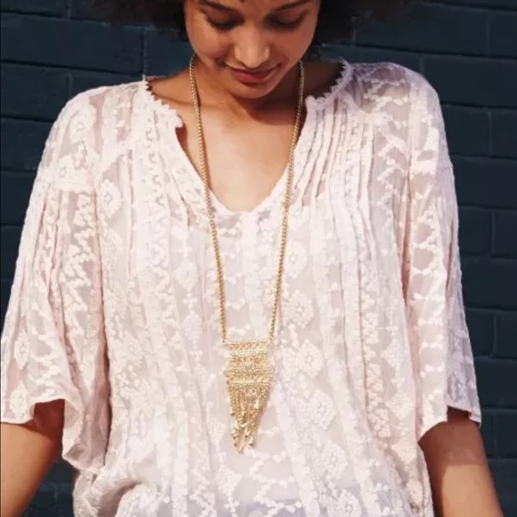 ๐ Boho Golden Lace Long Statement Necklace - Picture 2 of 4