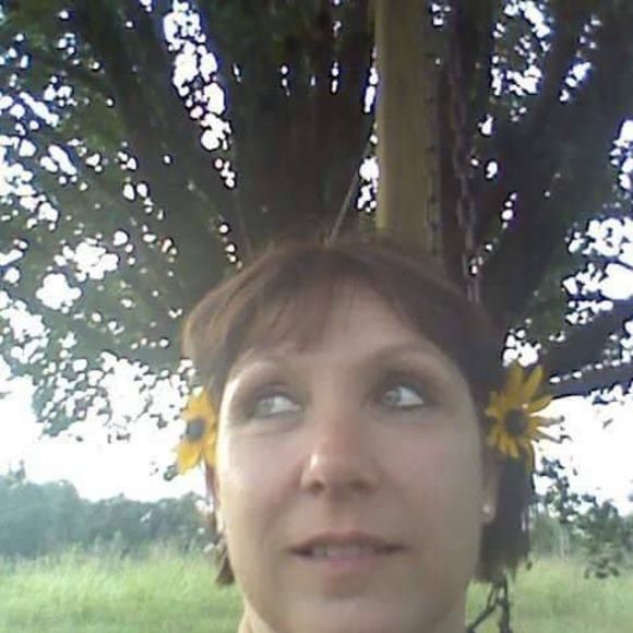 Meet your Posher, Renea - Picture 1 of 1