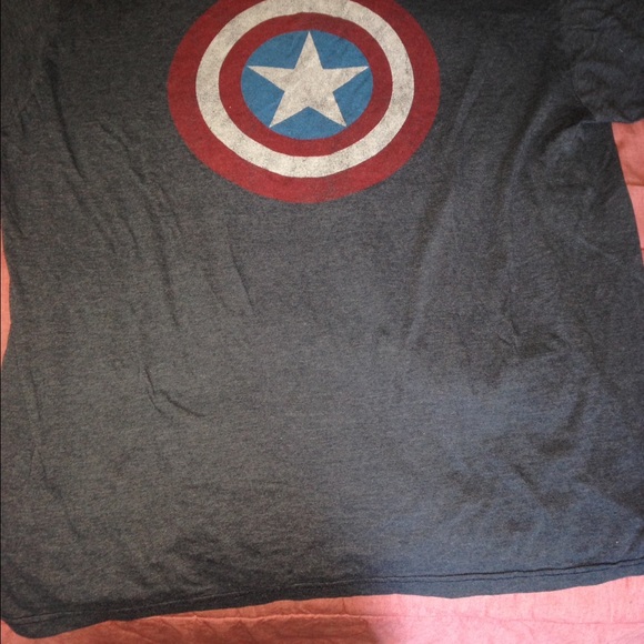 Captain America - Picture 2 of 4