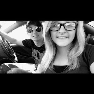 Meet your Posher, Carissa