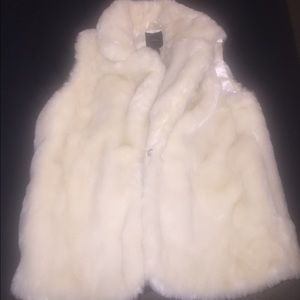 Fur vest
