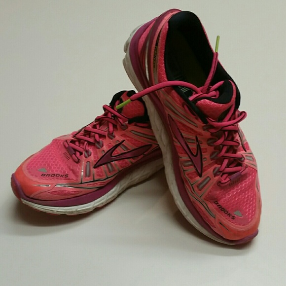 Brooks Transcend Running Shoes!
