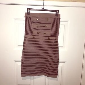 Strapless mini