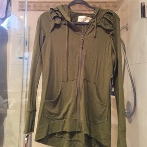Evy's tree size large ruffle hoodie