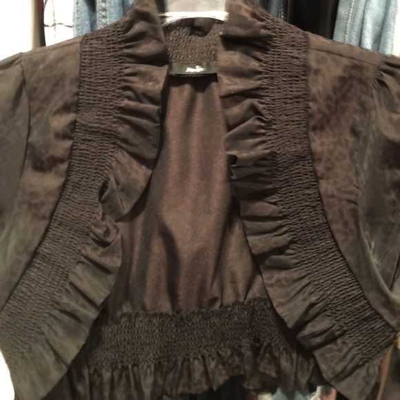 Black leopard print jacket shrug bolero thing 😃 - Picture 2 of 3