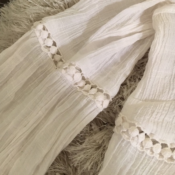 NWOT Nasty Gal white peasant top ☺️ - Picture 4 of 4