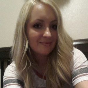 Meet your Posher, Alisa