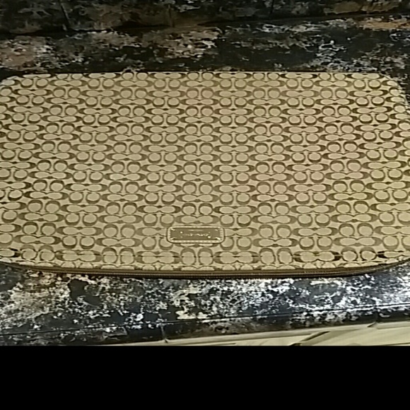 Authentic Coach Laptop Sleeve - Picture 2 of 4