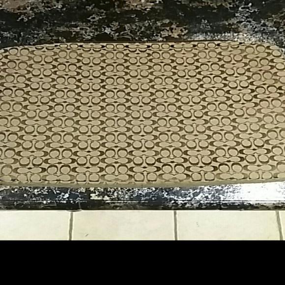 Authentic Coach Laptop Sleeve - Picture 3 of 4