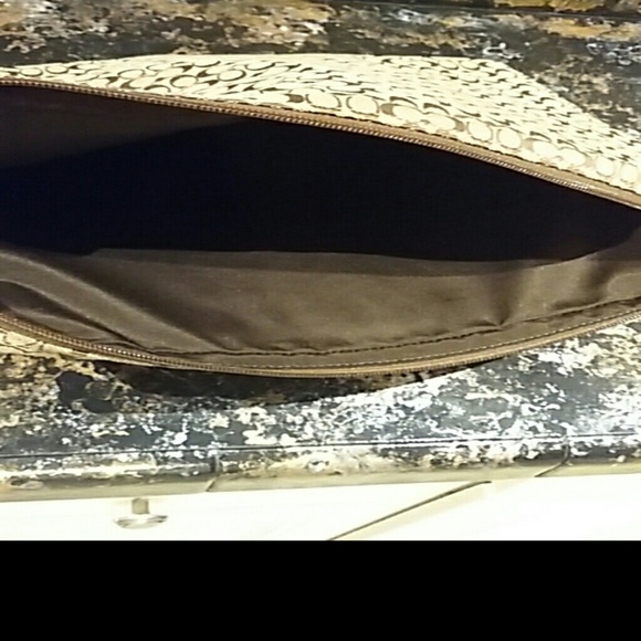 Authentic Coach Laptop Sleeve - Picture 4 of 4