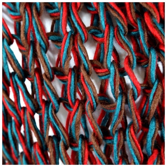 Chunky Infinity Scarf - Picture 3 of 4