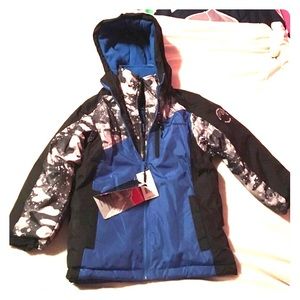 NWT WEATHERPROOF winter ski jacket. Boys size 7