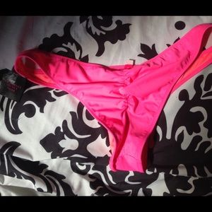Victoria's Secret cheeky bottoms!