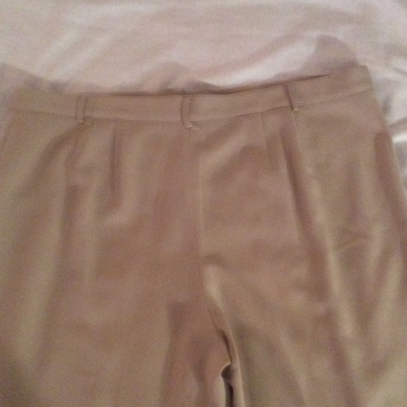 Rafaella Cream Color Trousers - Picture 3 of 4