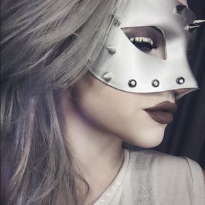 Meet your Posher, Sondus