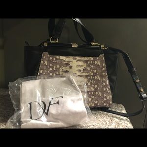 NWT Diane Von furstenberg purse