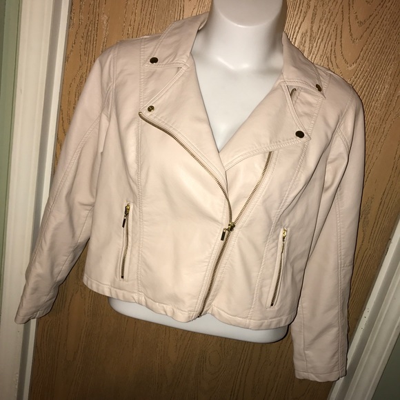 Jennifer Lopez Jackets & Blazers - 🚫ON HOLD FOR IVORYCUPCAKE🚫