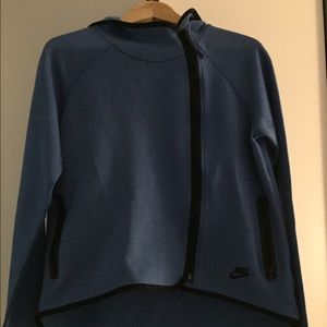 Nike Dryfit Cross Chest Zip Up Hoodie