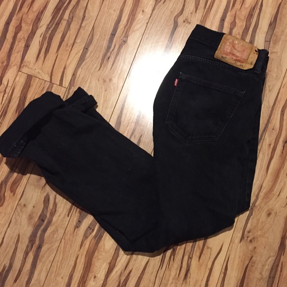 Black Vintage Levi's