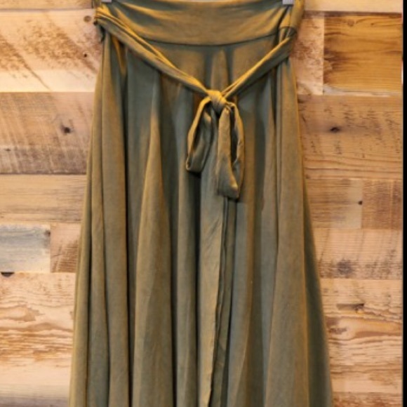 olive suede midi skirt - Picture 2 of 2
