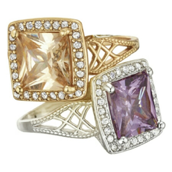 Champagne cocktail ring!! Only color left!!!