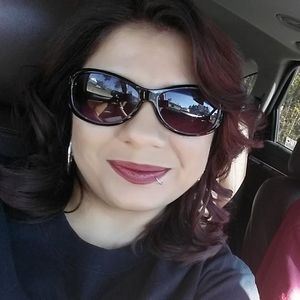 Meet your Posher, Veronica