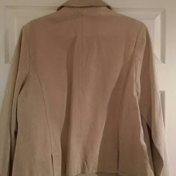 Ladies Jacket - Picture 2 of 4