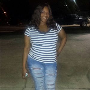 Meet your Posher, Deandrea