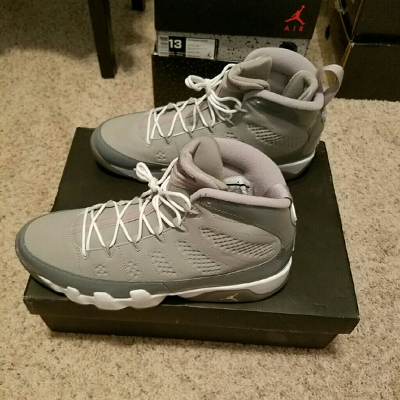 Air Jordan 9 Retro Cool Grey