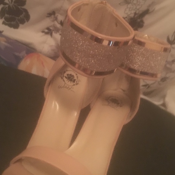 Shoes - Picture 3 of 3