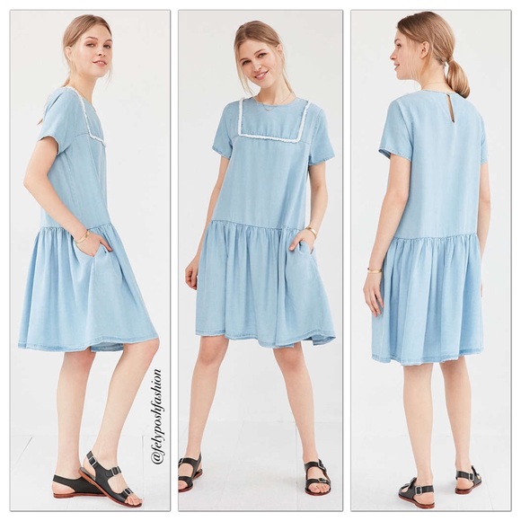 Urban Outfitters Dresses & Skirts - Little White Lies Suki Chambray Shift Denim Dress