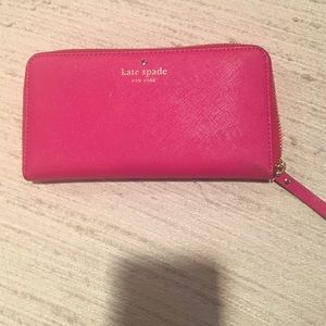 Kate Spade wallet in Hot Pink