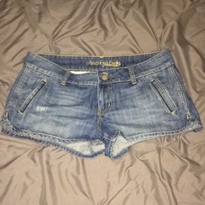 AE Jean Shorts Size 6