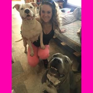 Meet your Posher, Courtney