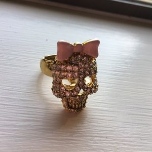 Betsey Johnson - Skull Ring