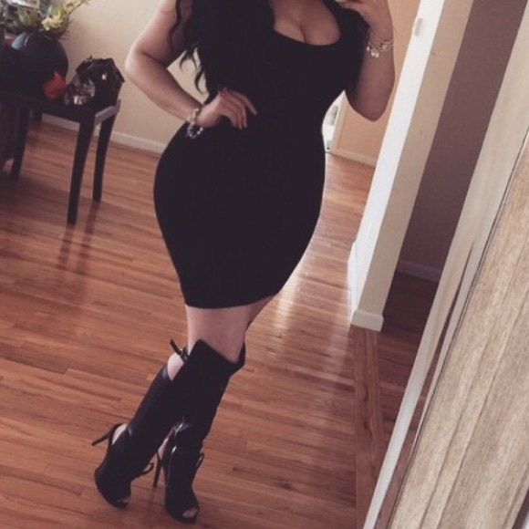 Above the knee leather boots