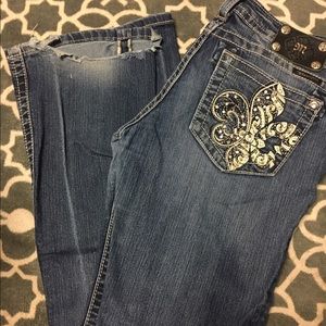 30 Miss Me Jeans